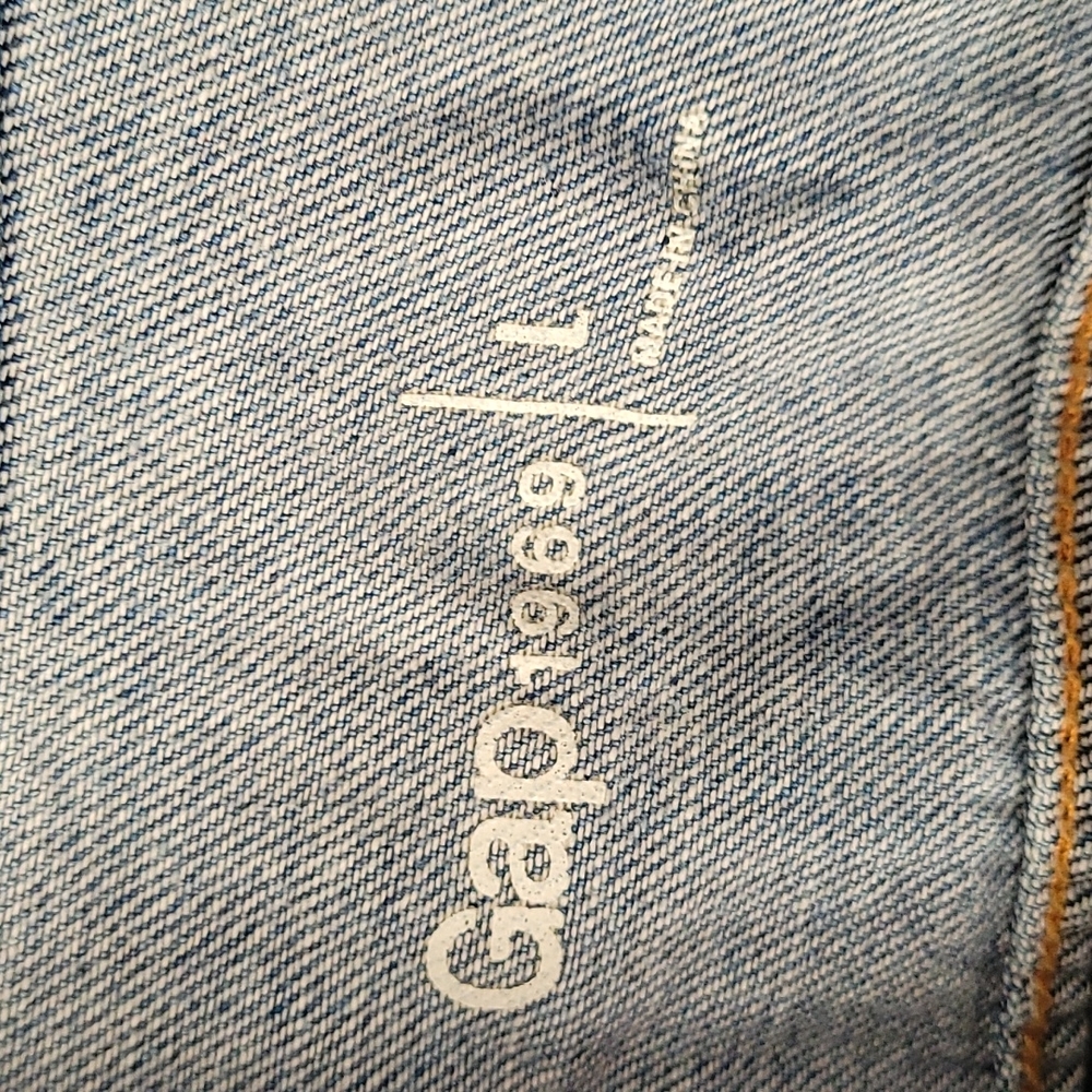GAP denim jacket - Picture 2 of 4